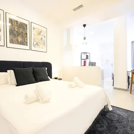 Elewana * Τορρεμολίνος