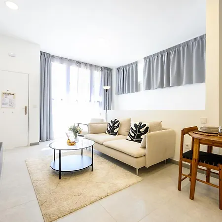 Elewana アパート