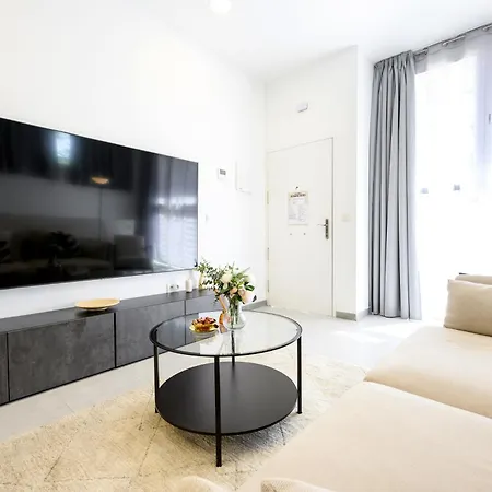 Elewana Apartamento *